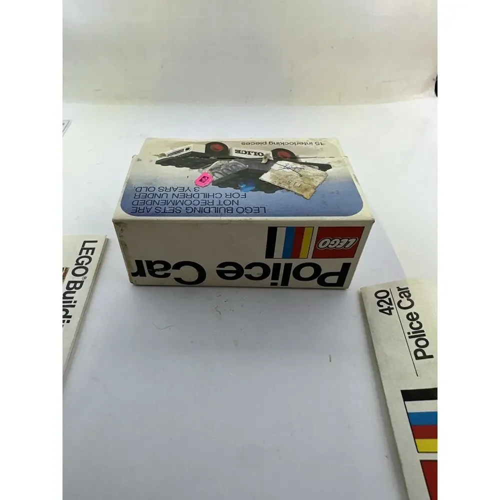 LEGO 420 1974 Police Car 99% Complete Set 15 Pieces Vintage LEGOLAND Vehicle Box